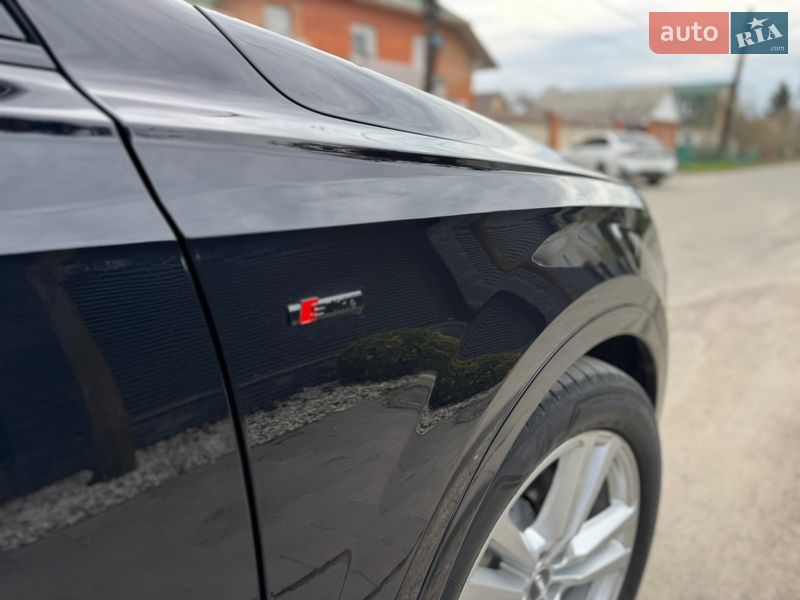 Audi-51