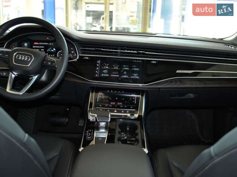 Audi-5