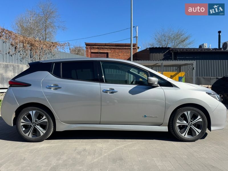 Nissan-6