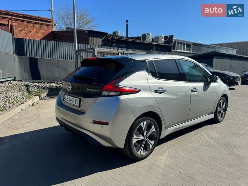 Nissan-16