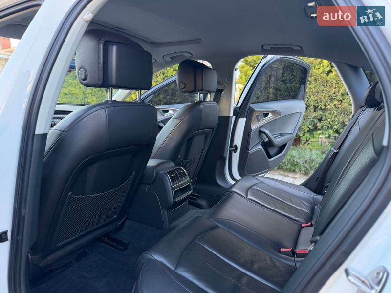 Audi-35