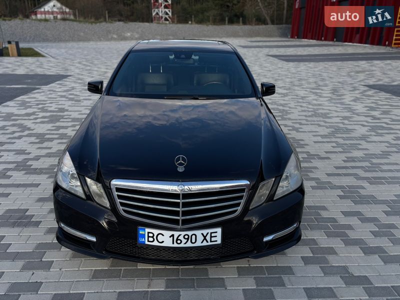 Mercedes-Benz-5