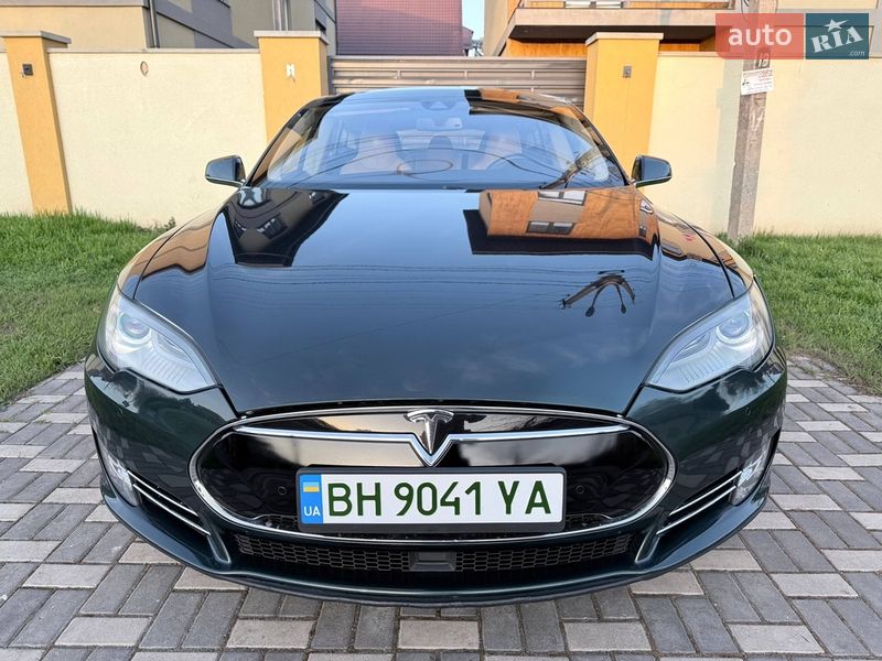 Tesla-3