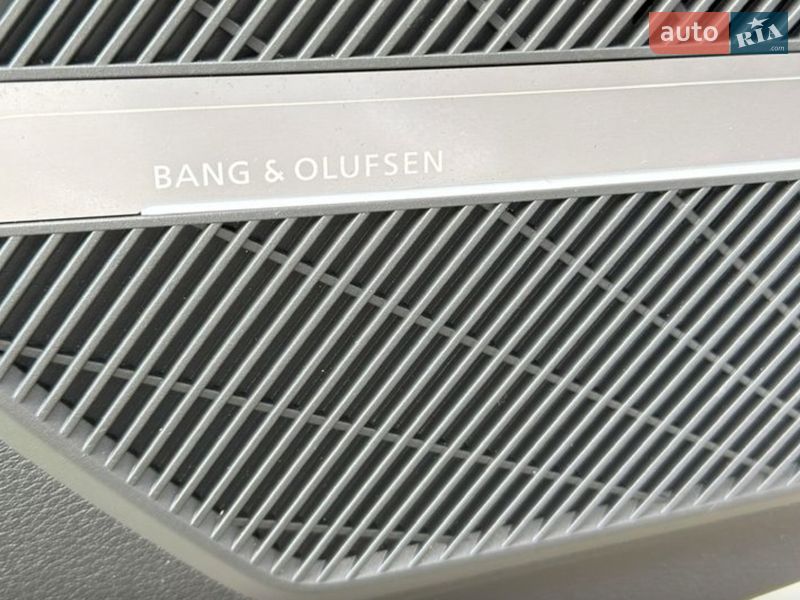 Audi-6