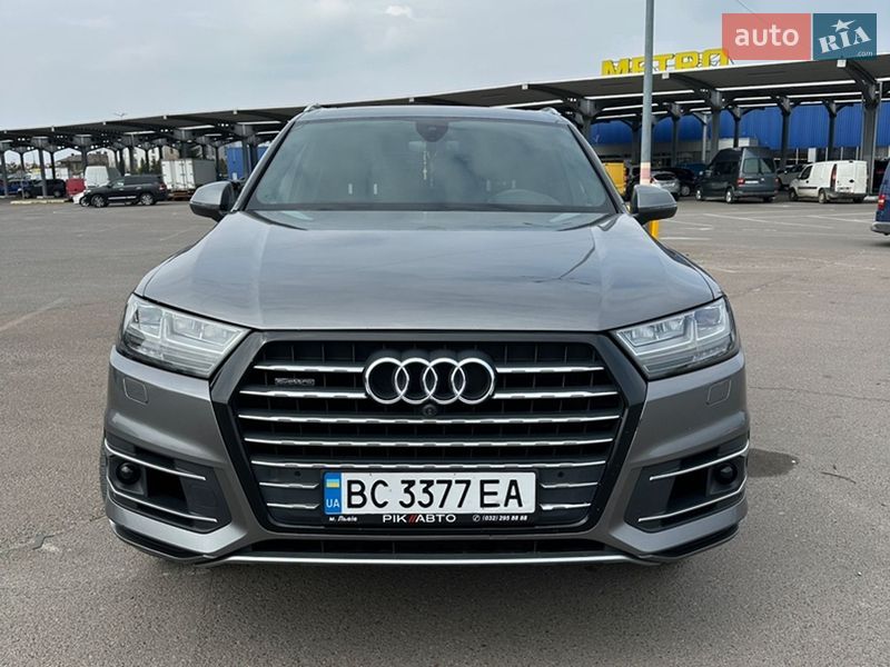 Audi-3
