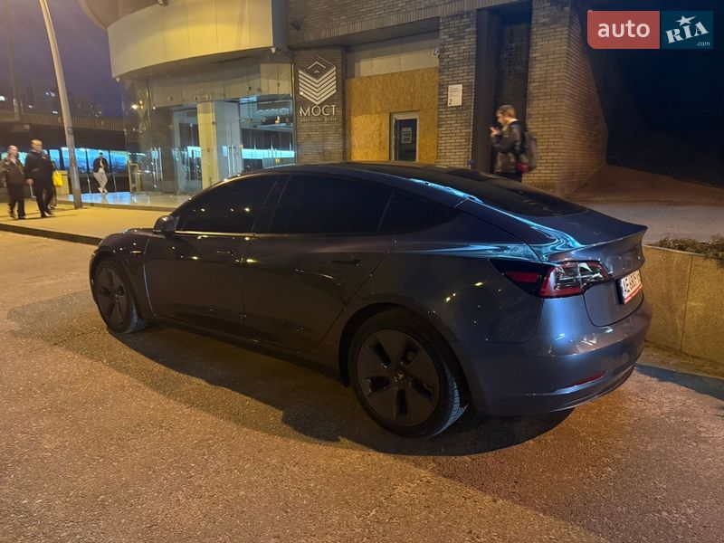 Tesla-23