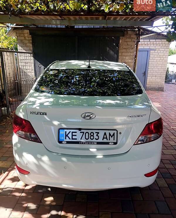 Hyundai-1