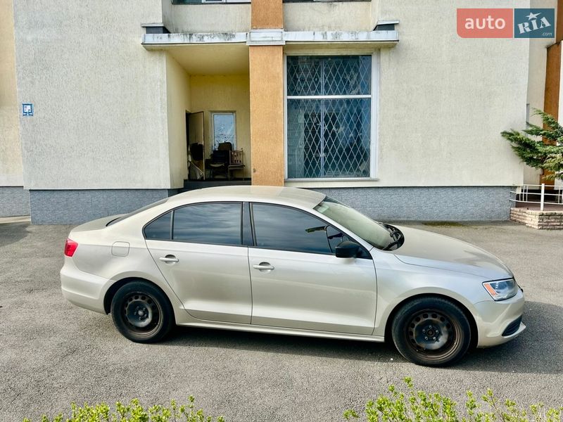 Volkswagen Jetta 2012