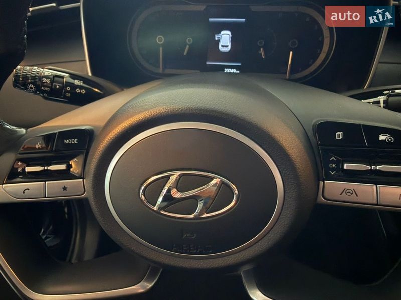 Hyundai-24