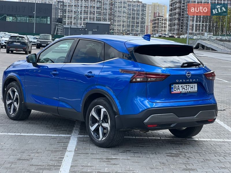 Nissan-14