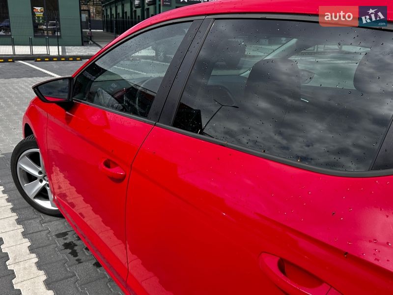 SEAT-36