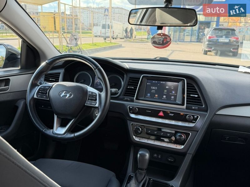 Hyundai-10