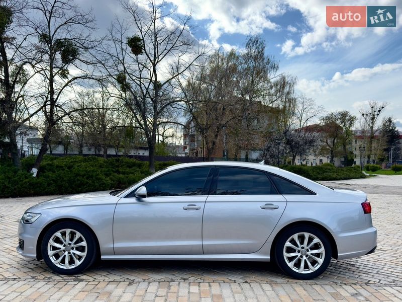 Audi-21