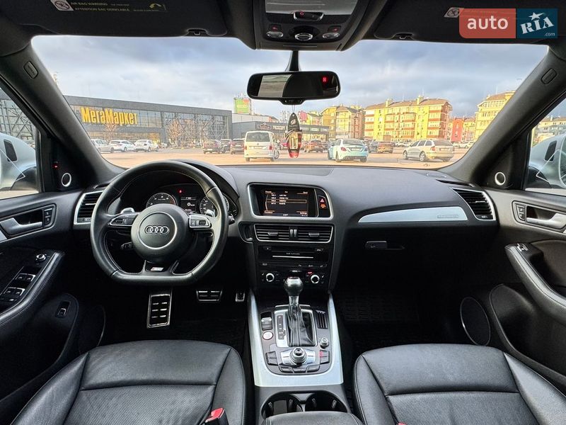 Audi-22