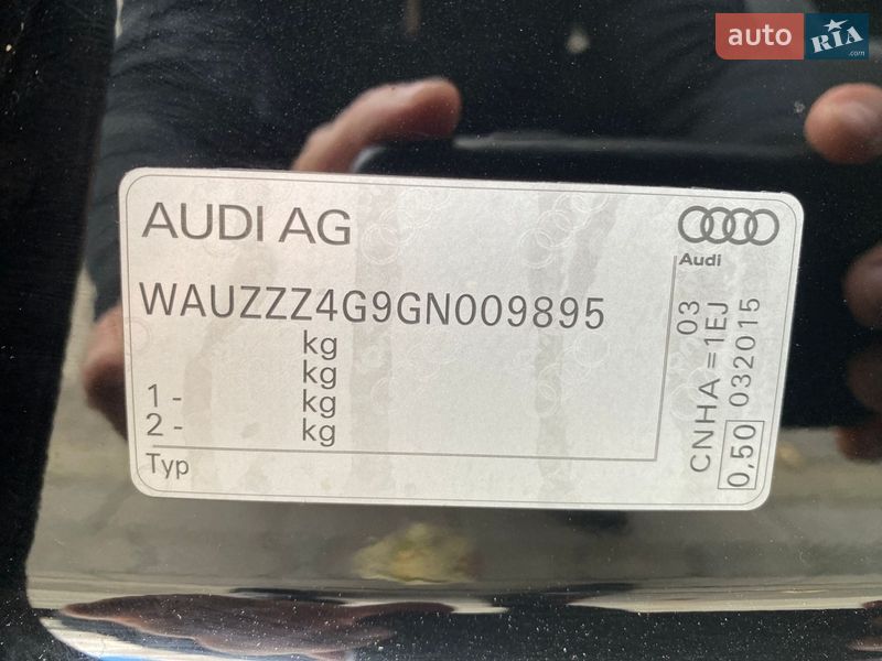 Audi-66