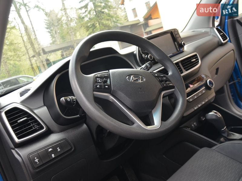 Hyundai-29