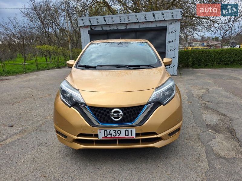 Nissan-29