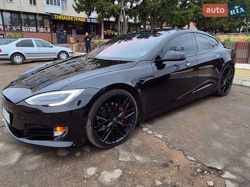 Tesla-30