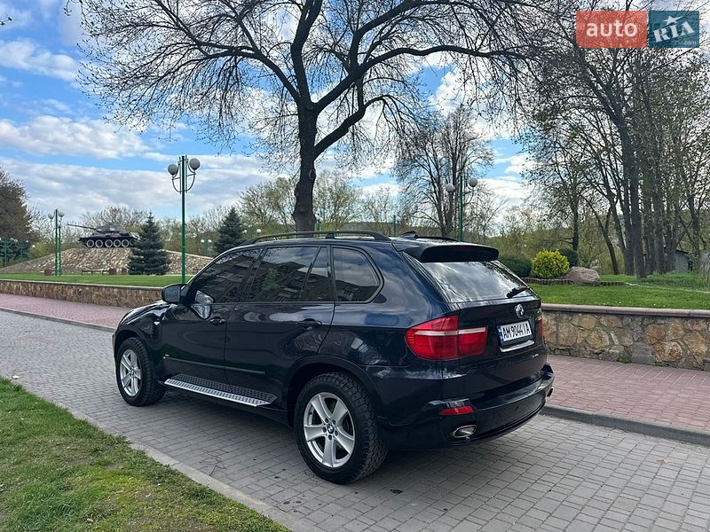 BMW-12