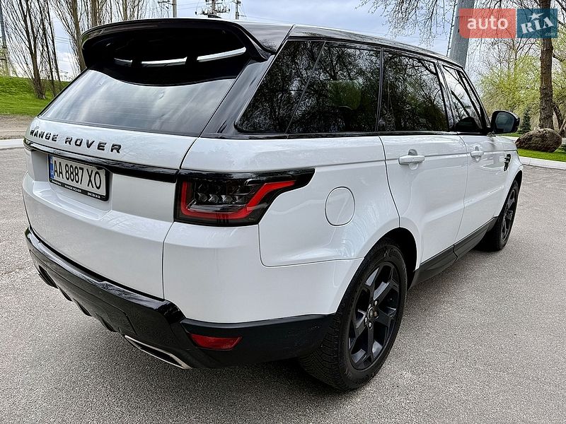 Land Rover-22