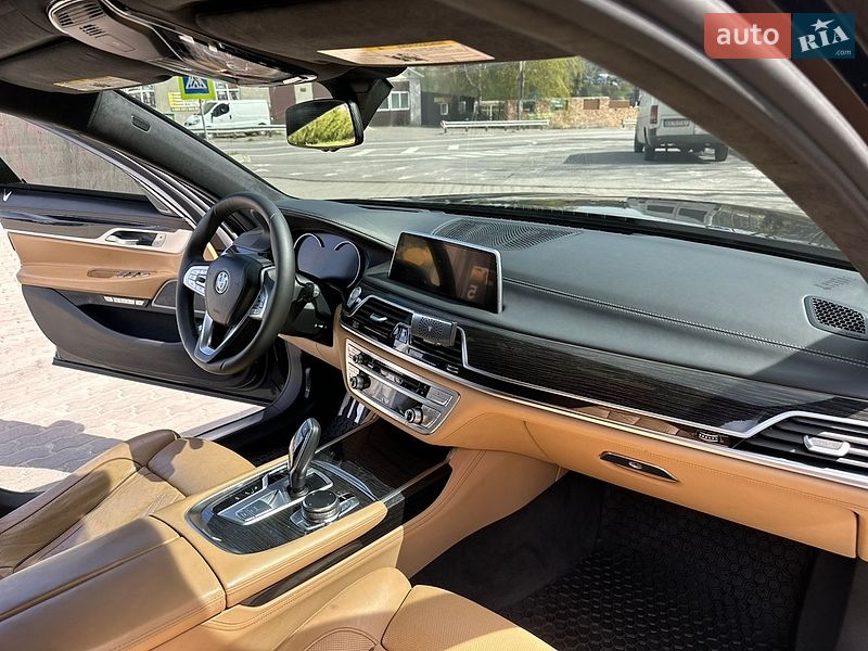 BMW-38