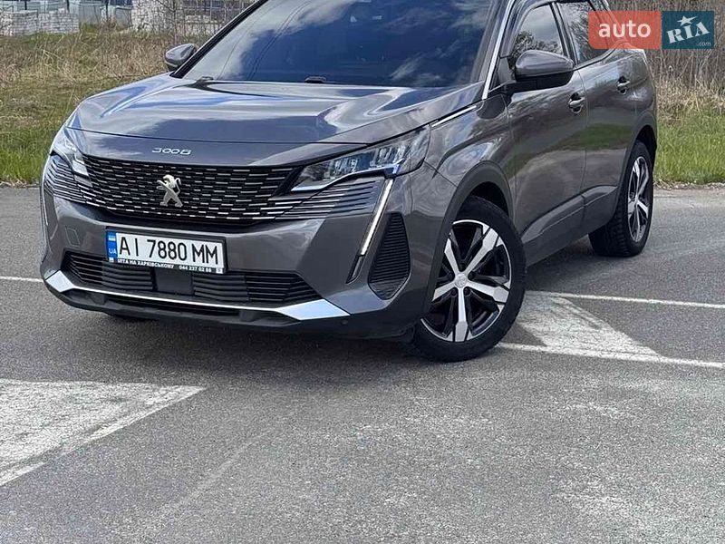 Peugeot-8