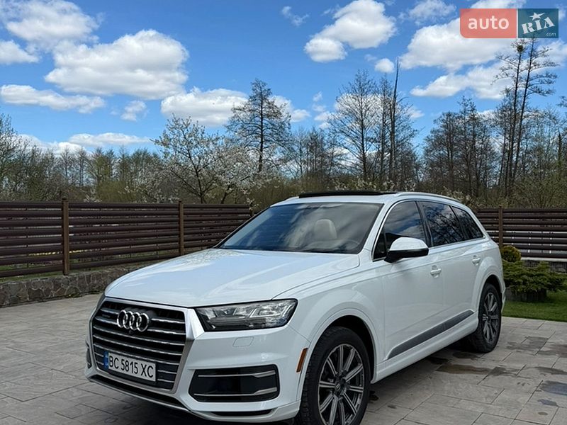 Audi-3