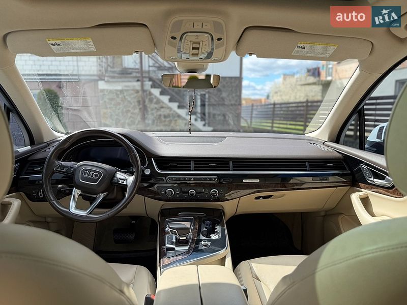Audi-19