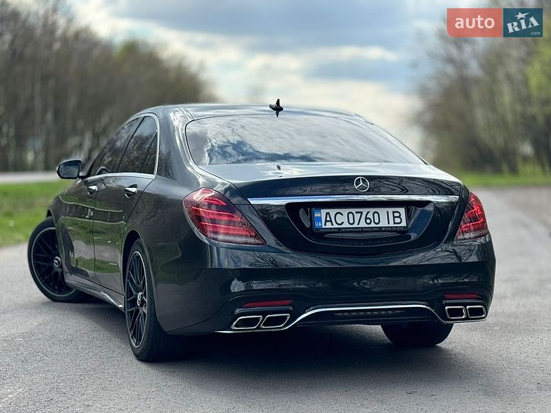 Mercedes-Benz-7