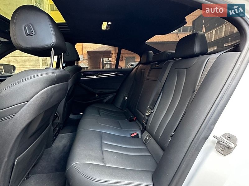BMW-35