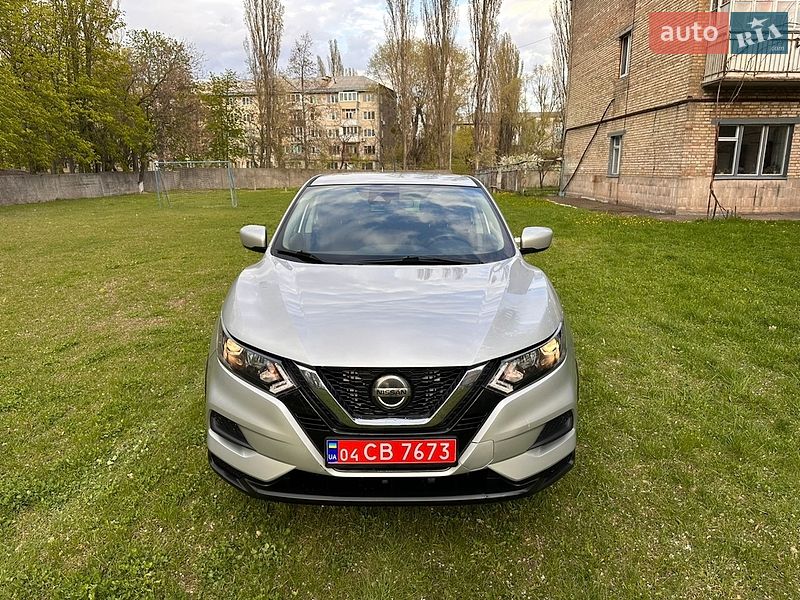 Nissan-0