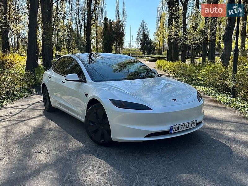 Tesla-8