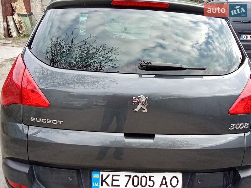 Peugeot-5