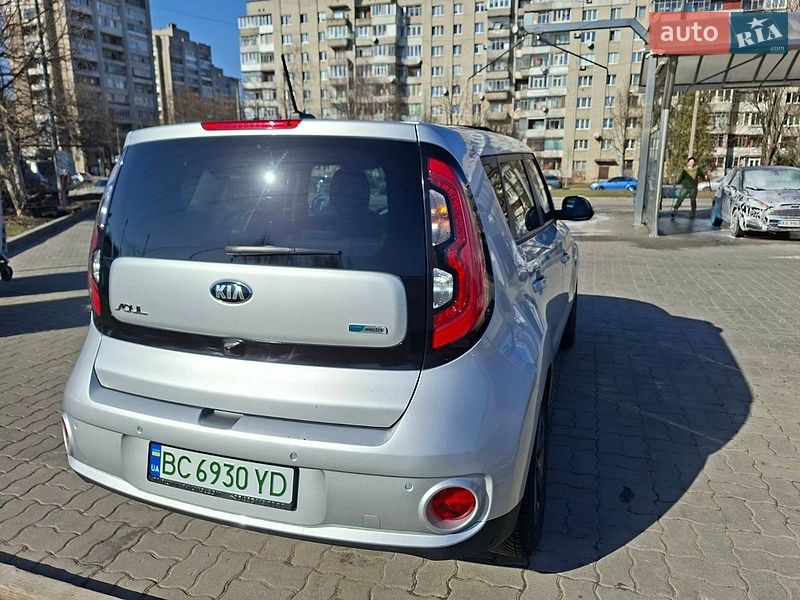Kia-23