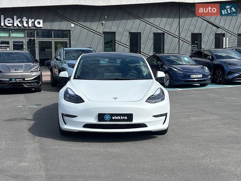 Tesla-12