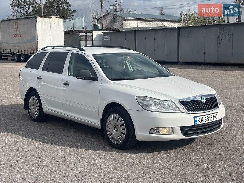 Skoda-0