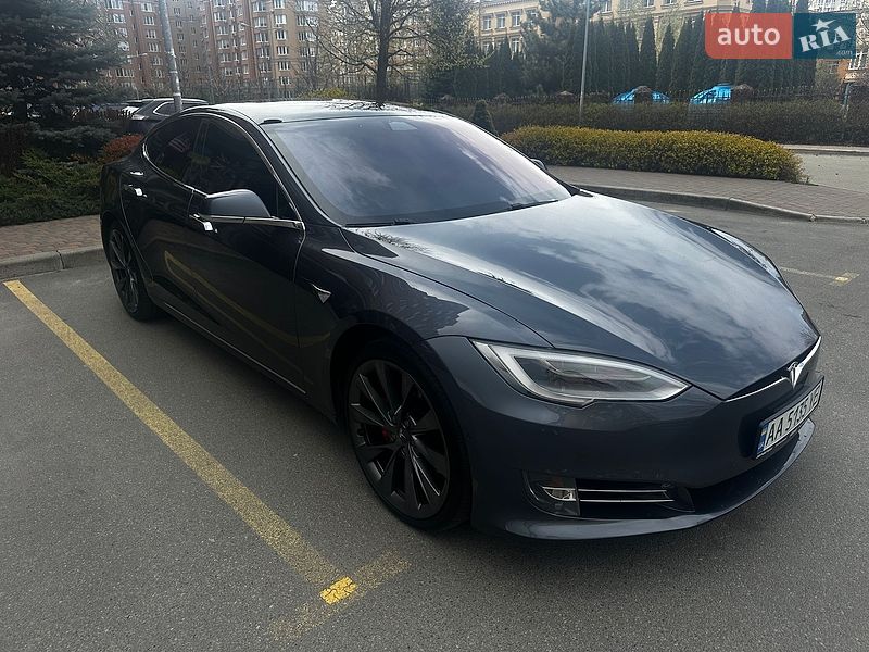 Tesla-31