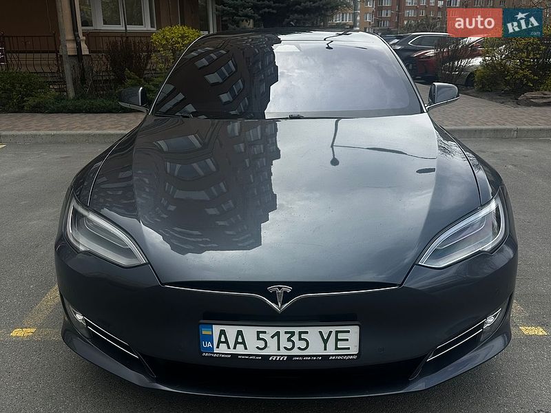 Tesla-16