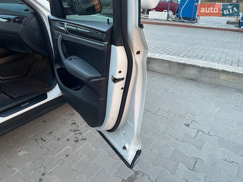 BMW-26