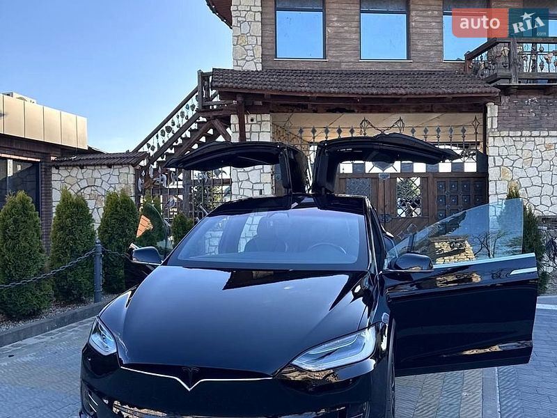 Tesla-4