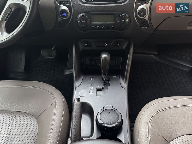 Hyundai-16
