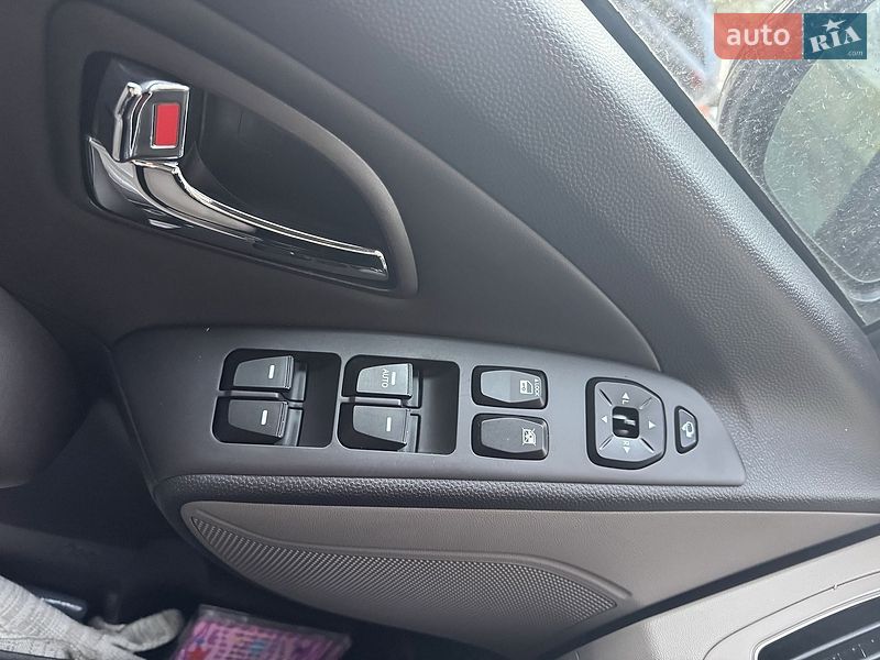 Hyundai-13