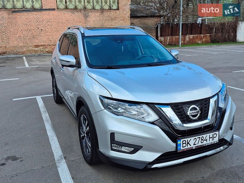 Nissan-21