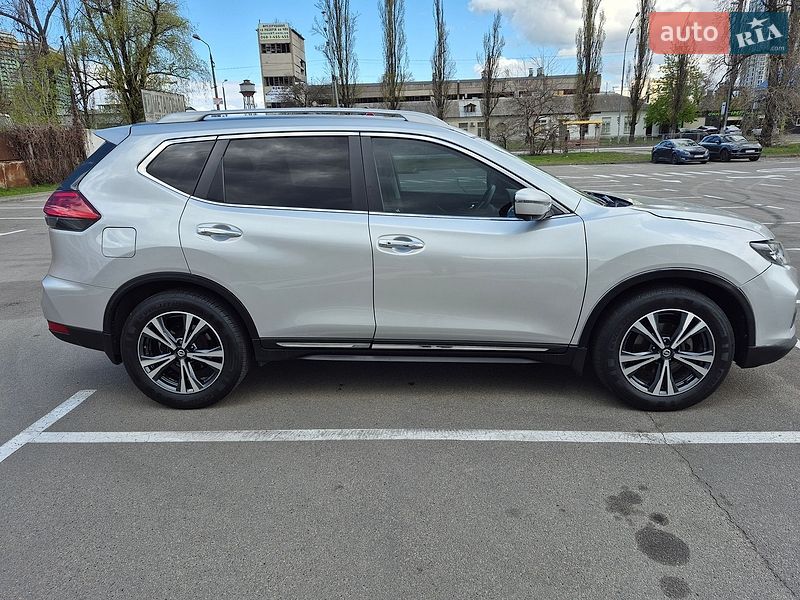 Nissan-1