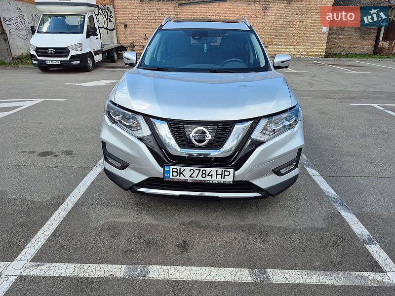 Nissan-2