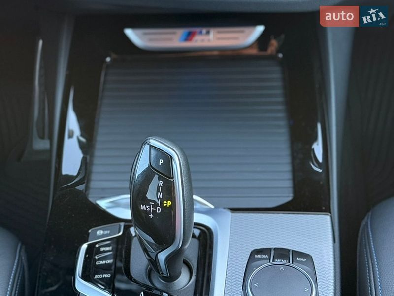 BMW-10