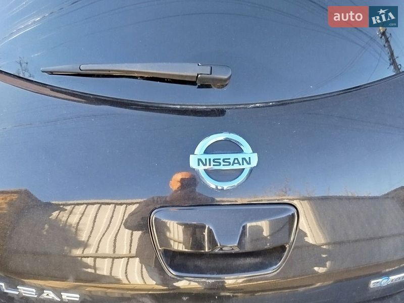 Nissan-5