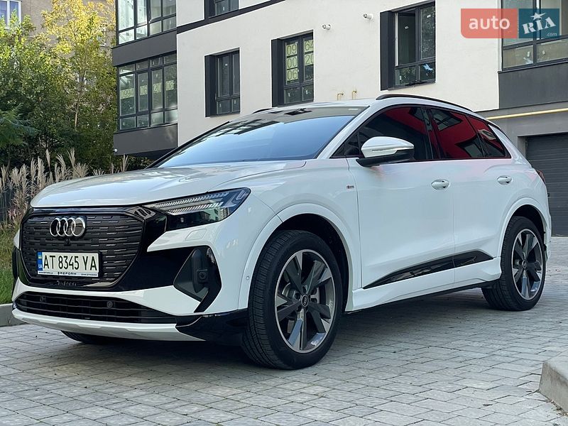 Audi-21