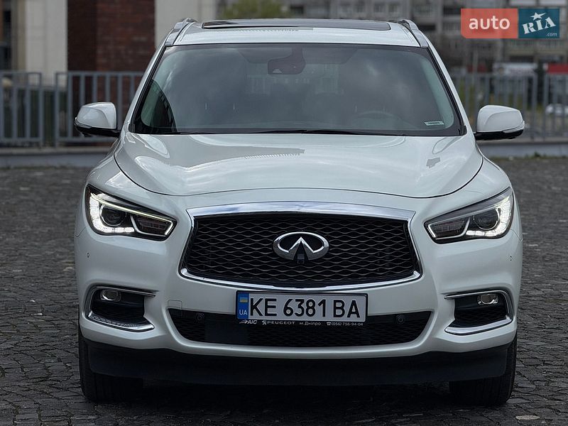 Infiniti-21
