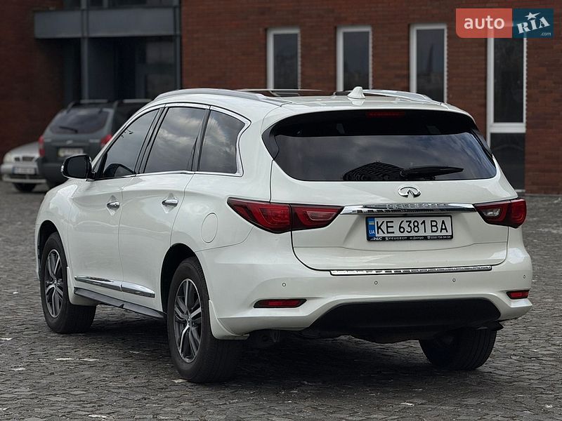 Infiniti-17